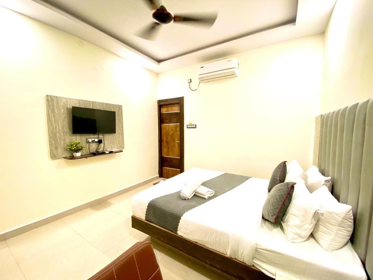 Hotel Sky International- Airport Zone Hyderabad Shamshabad Extérieur photo