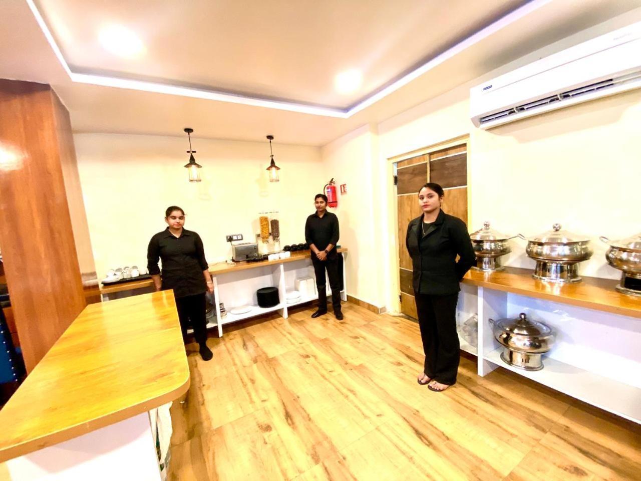 Hotel Sky International- Airport Zone Hyderabad Shamshabad Extérieur photo