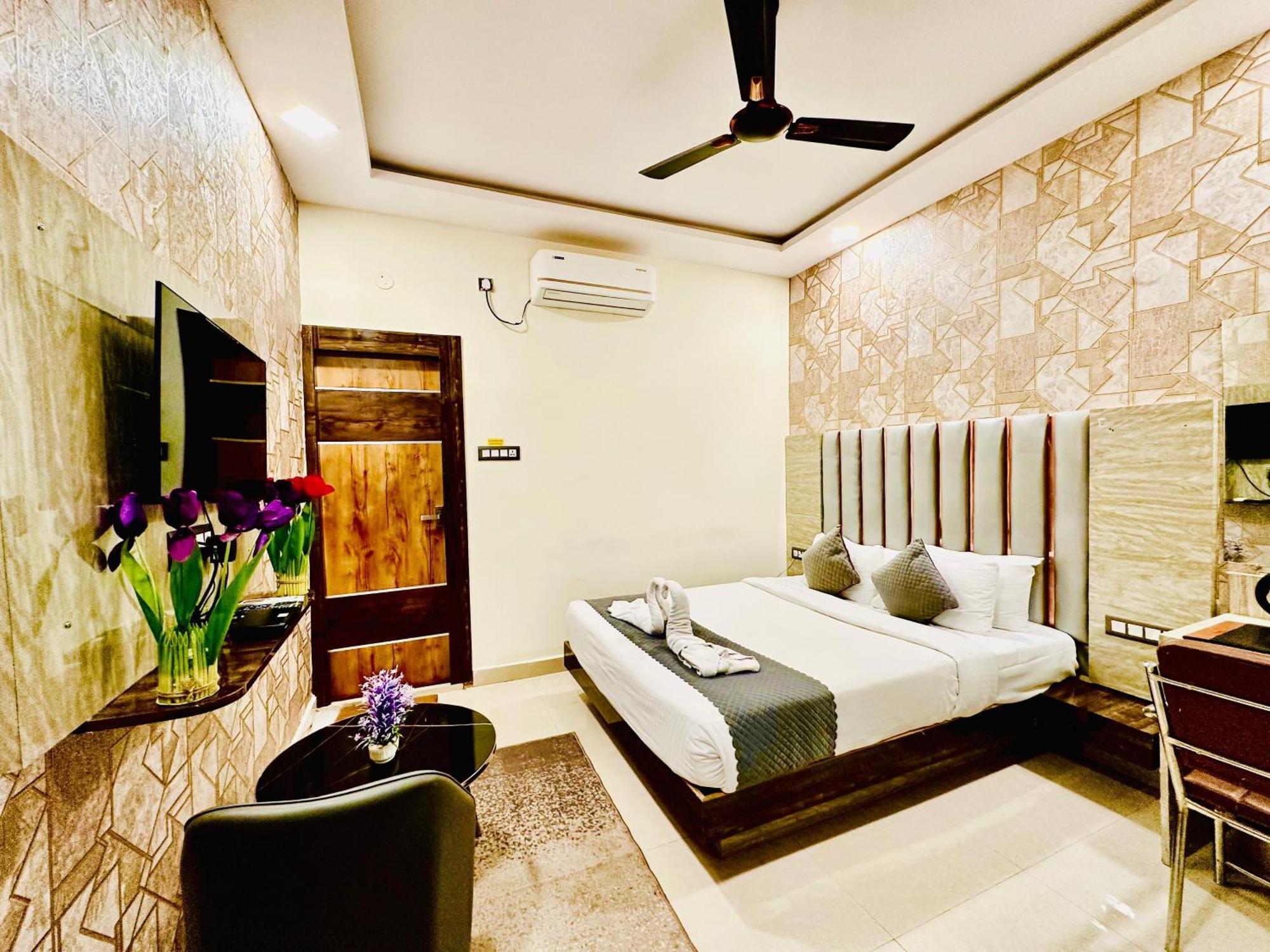Hotel Sky International- Airport Zone Hyderabad Shamshabad Extérieur photo