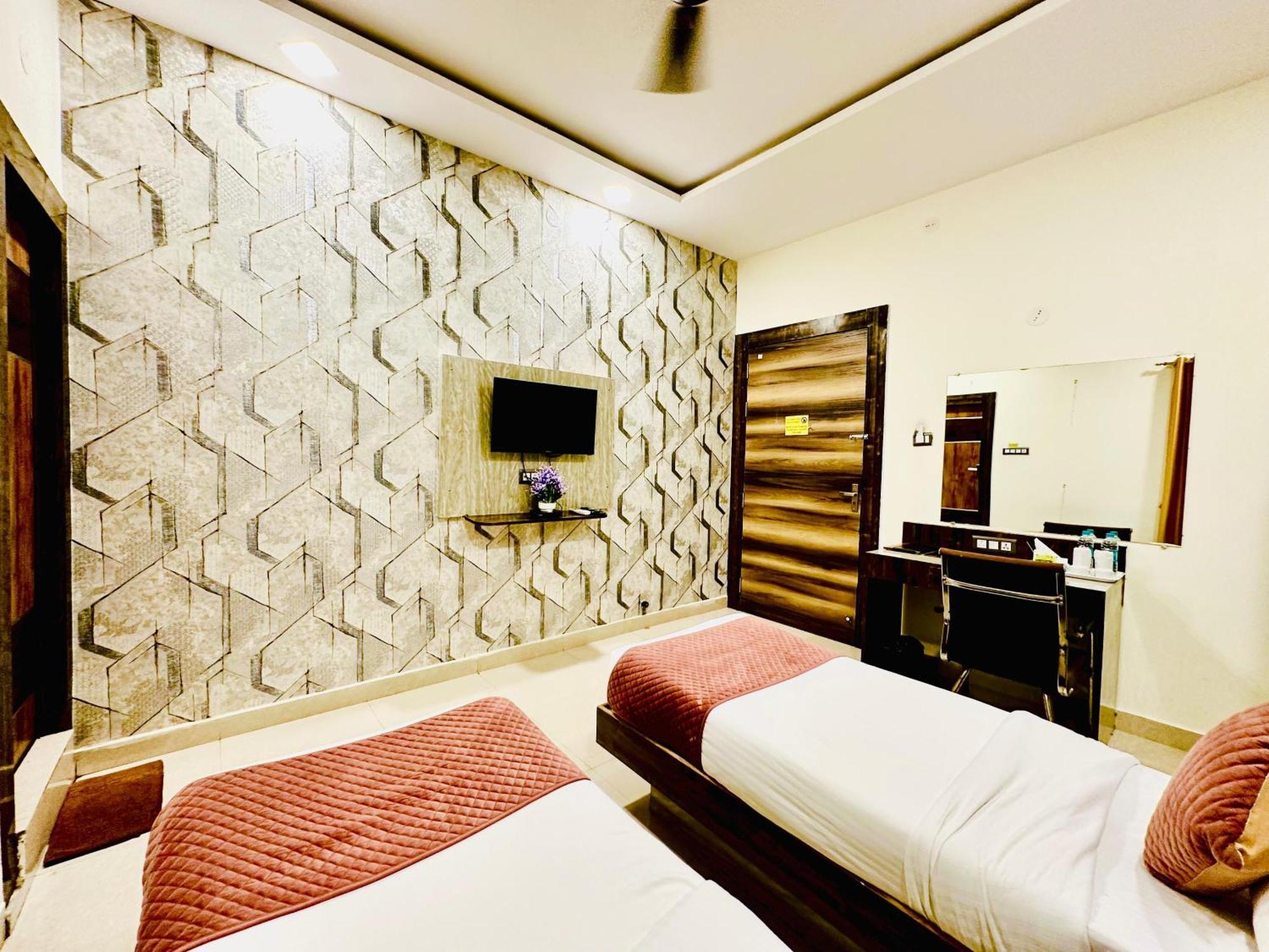 Hotel Sky International- Airport Zone Hyderabad Shamshabad Extérieur photo