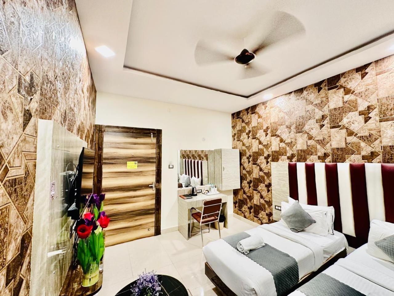 Hotel Sky International- Airport Zone Hyderabad Shamshabad Extérieur photo