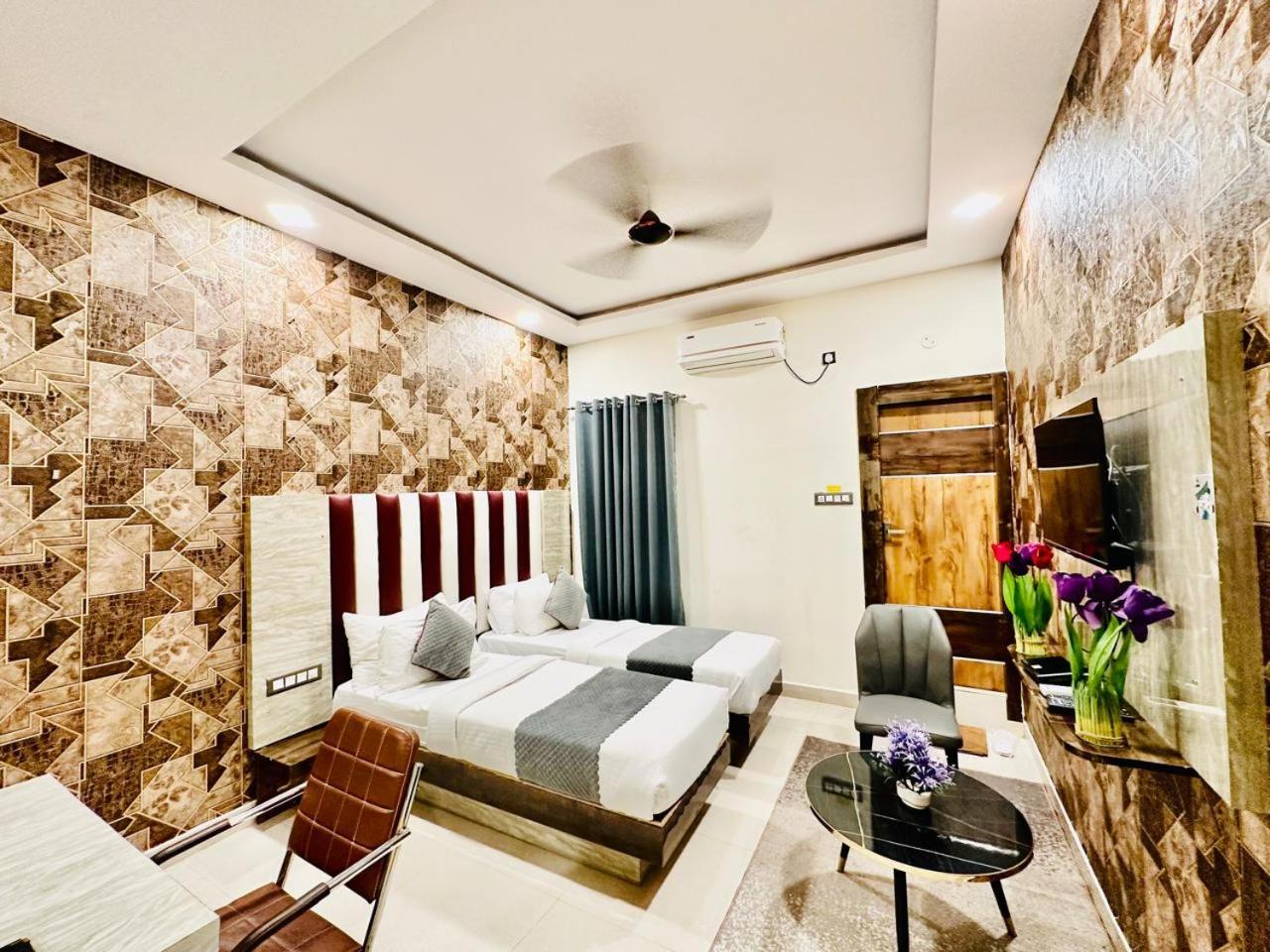 Hotel Sky International- Airport Zone Hyderabad Shamshabad Extérieur photo