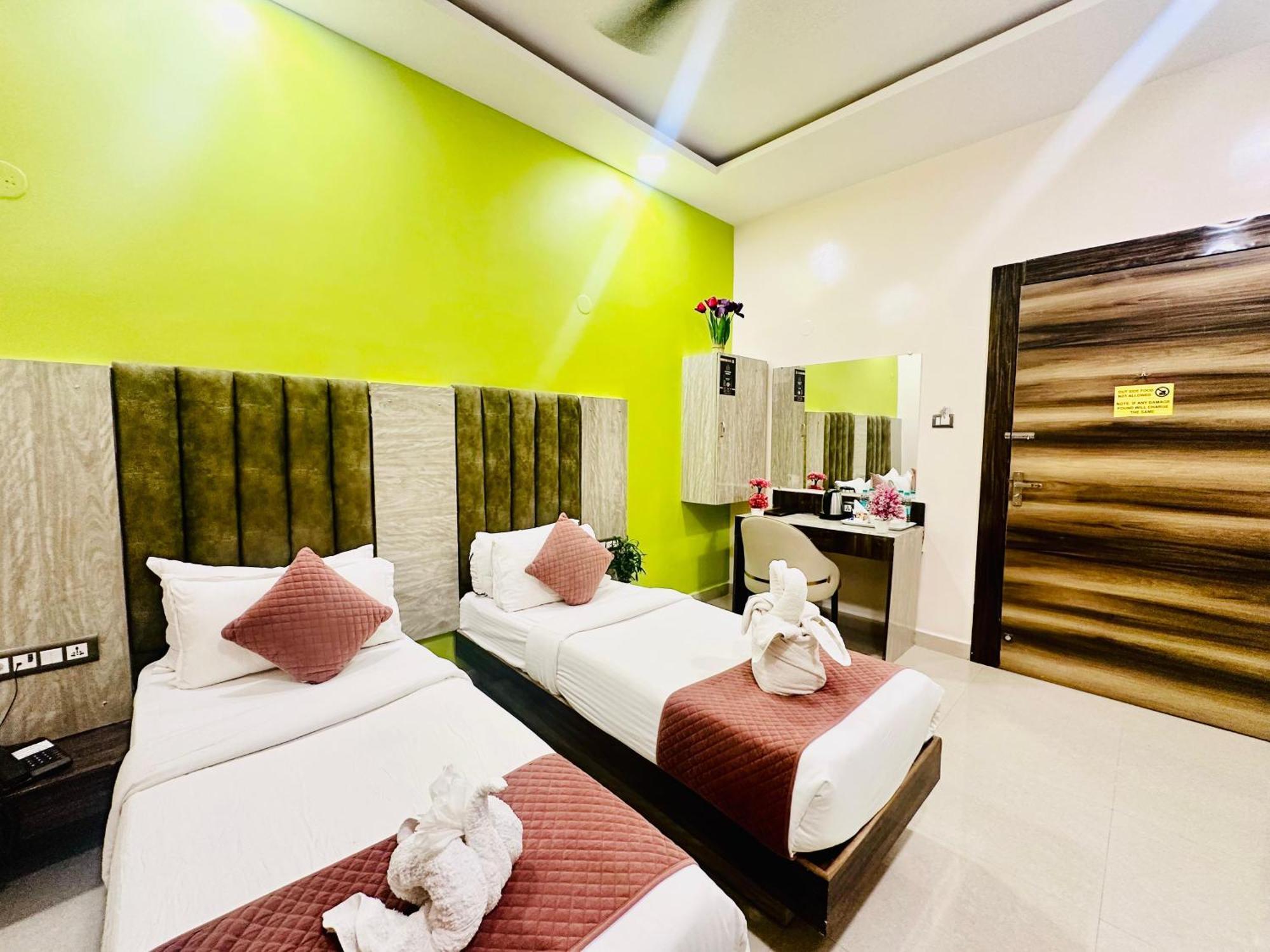 Hotel Sky International- Airport Zone Hyderabad Shamshabad Extérieur photo